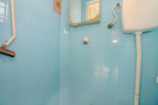 Banheiro Auxiliar de apartamento para alugar com 3 quartos, 112m² em Floresta, Porto Alegre