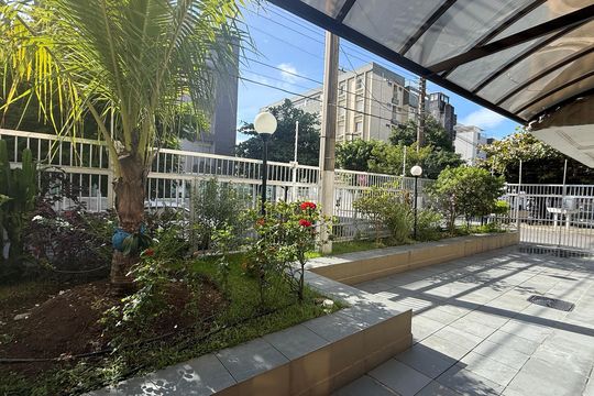 Fachada de apartamento para alugar com 1 quarto, 55m² em Jardim Tres Marias, Guarujá
