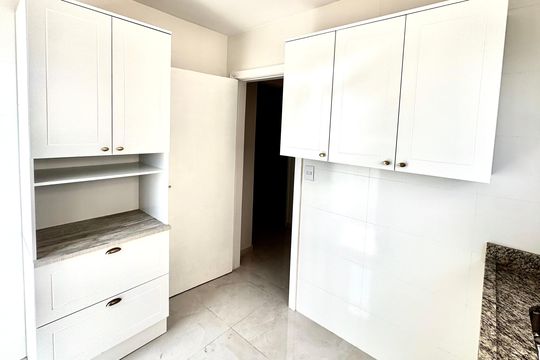 Cozinha de apartamento para alugar com 2 quartos, 62m² em Vila Leonor, Guarulhos
