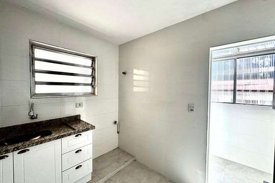 Cozinha de apartamento para alugar com 2 quartos, 62m² em Vila Leonor, Guarulhos