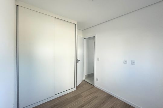 Quarto 2 de apartamento à venda com 3 quartos, 85m² em Itapoã, Belo Horizonte
