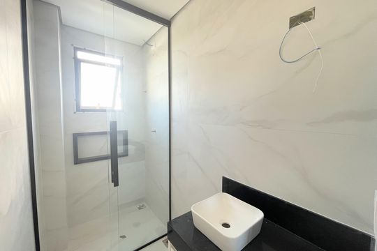 Banheiro da Suíte de apartamento à venda com 3 quartos, 69m² em Itapoã, Belo Horizonte