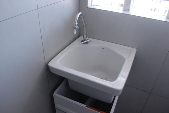 Área de Serviço de apartamento para alugar com 2 quartos, 86m² em Boqueirão, Santos