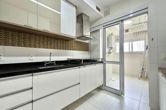 Cozinha de apartamento para alugar com 2 quartos, 103m² em Vila Santa Catarina, São Paulo