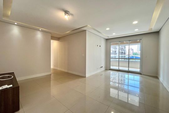 Apartamento para alugar com 2 quartos, 103m² em Vila Santa Catarina, São Paulo