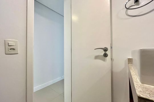 Lavabo de apartamento para alugar com 2 quartos, 103m² em Vila Santa Catarina, São Paulo