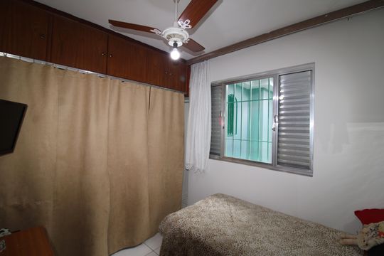 Quarto 2 de casa à venda com 4 quartos, 175m² em Santana, São Paulo