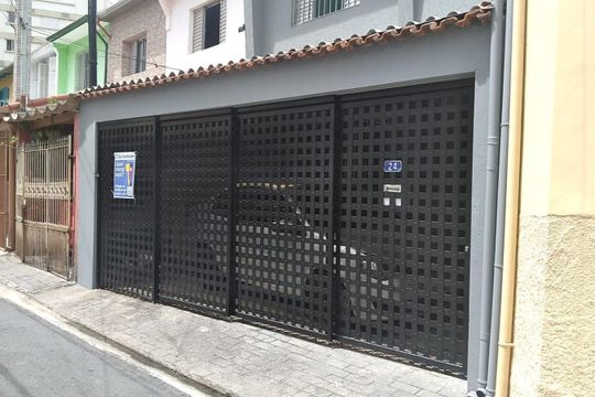 Fachada de casa à venda com 4 quartos, 175m² em Santana, São Paulo