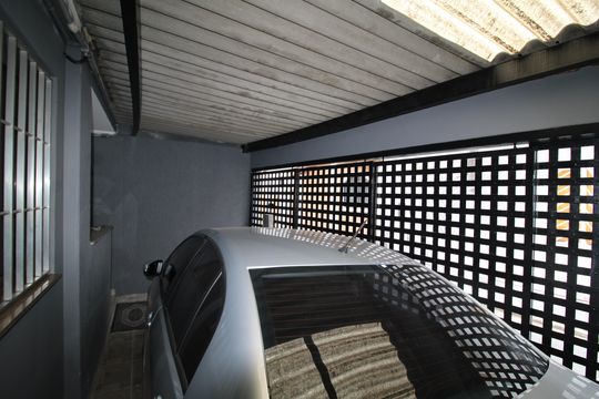 Garagem de casa à venda com 4 quartos, 175m² em Santana, São Paulo