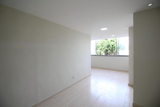 Sala de apartamento à venda com 1 quarto, 39m² em Tanque, Rio de Janeiro