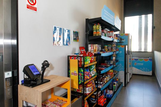 Área Comum - Mini Mercado de apartamento para alugar com 1 quarto, 48m² em Pinheiros, São Paulo