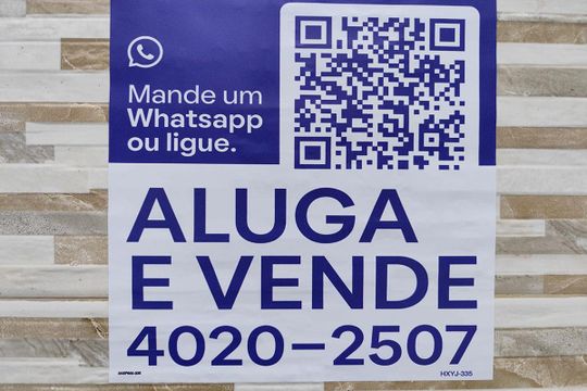 Fachada de casa à venda com 3 quartos, 150m² em  Eng. Goulart, São Paulo