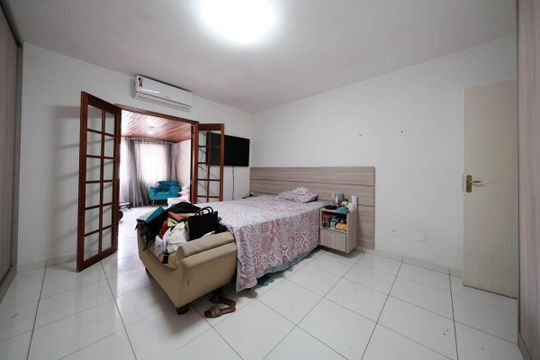 Suíte 2 de casa à venda com 3 quartos, 150m² em  Eng. Goulart, São Paulo
