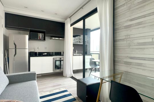 Sala de kitnet/studio para alugar com 1 quarto, 29m² em Pinheiros, São Paulo