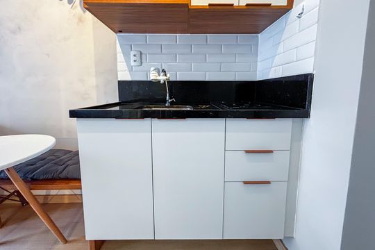 Cozinha de apartamento para alugar com 1 quarto, 32m² em Perdizes, São Paulo