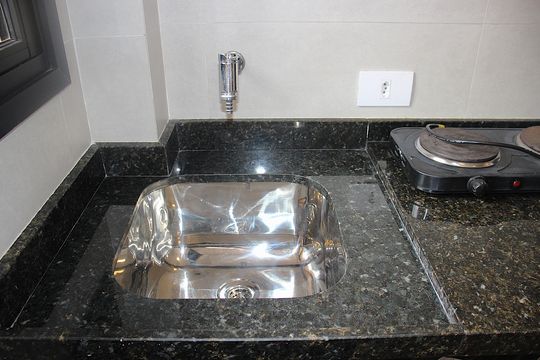 Cozinha de apartamento para alugar com 1 quarto, 31m² em Bela Vista, São Paulo