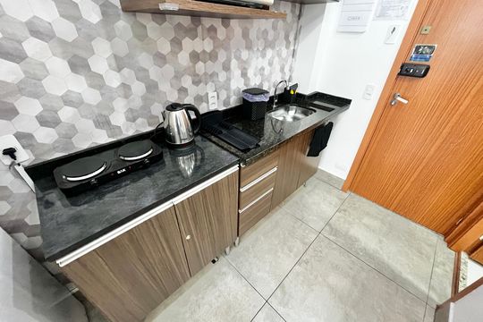Cozinha de kitnet/studio para alugar com 1 quarto, 24m² em Santana, São Paulo