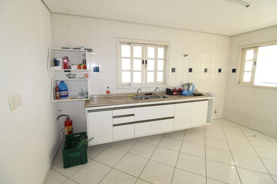 Cozinha de casa para alugar com 5 quartos, 427m² em Jardim das Colinas, São José dos Campos