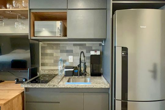 Cozinha de kitnet/studio à venda com 1 quarto, 25m² em Pinheiros, São Paulo