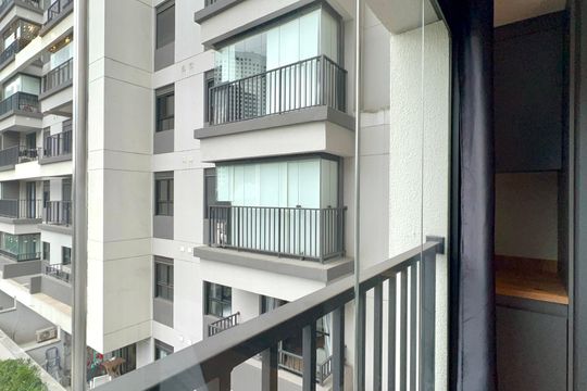 Varanda de kitnet/studio à venda com 1 quarto, 25m² em Pinheiros, São Paulo