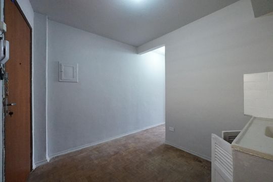 Cozinha de kitnet/studio para alugar com 1 quarto, 40m² em Aclimação, São Paulo
