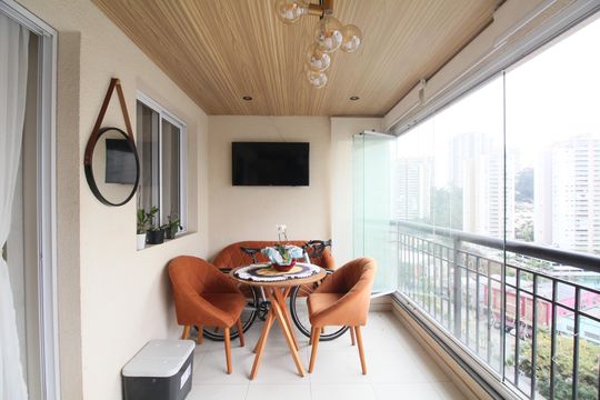 Varanda da Sala de apartamento à venda com 2 quartos, 69m² em Vila Andrade, São Paulo