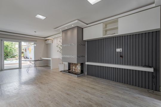 Casa de Condomínio à venda com 3 quartos, 138m² em Passo das Pedras, Porto Alegre