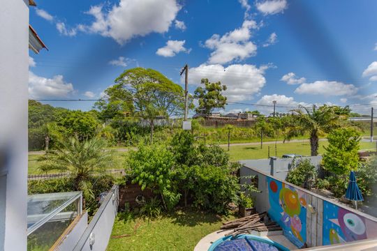 Vista Quarto 1 de casa de condomínio à venda com 3 quartos, 138m² em Passo das Pedras, Porto Alegre