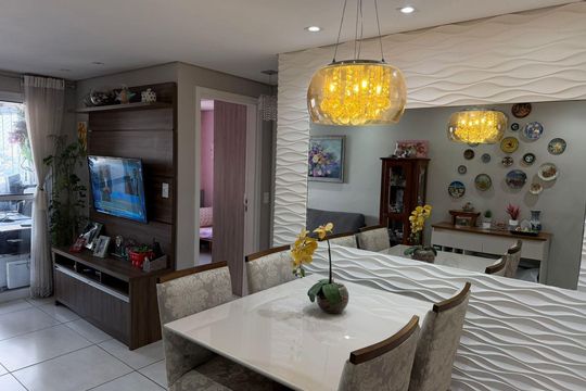 Apartamento à venda com 2 quartos, 52m² em Vila Scarpelli, Santo André