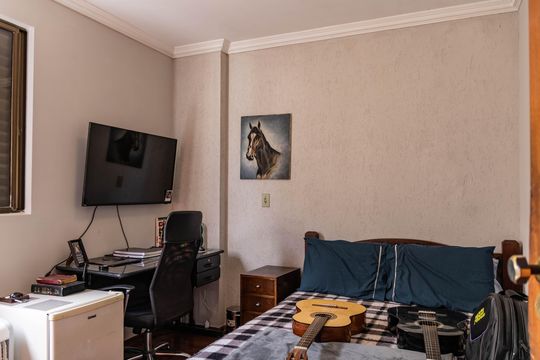 Quarto 1 de apartamento à venda com 3 quartos, 115m² em Buritis, Belo Horizonte