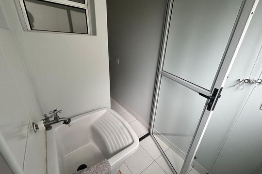 Área de Serviço de apartamento para alugar com 2 quartos, 42m² em Vila Talarico, São Paulo