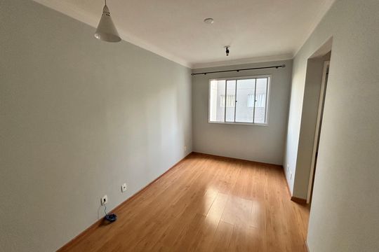 Apartamento para alugar com 2 quartos, 42m² em Vila Talarico, São Paulo