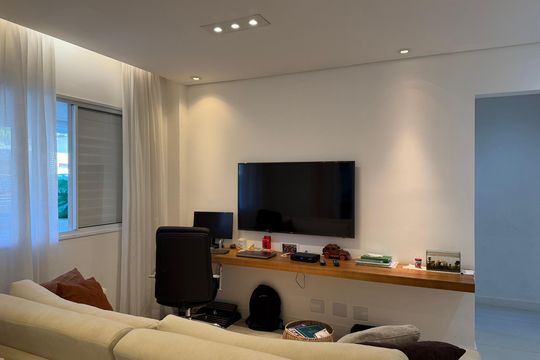 Apartamento à venda com 2 quartos, 96m² em Jardim Vazani, São Paulo