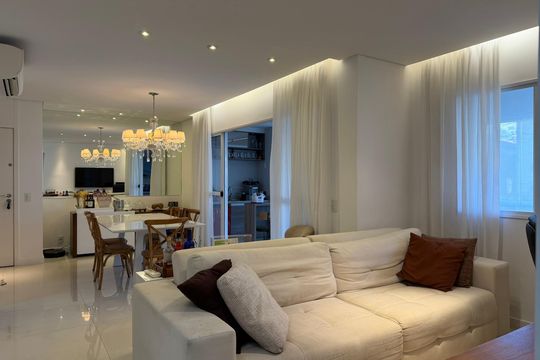 Apartamento à venda com 2 quartos, 96m² em Jardim Vazani, São Paulo
