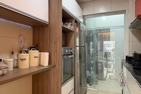 Apartamento à venda com 2 quartos, 96m² em Jardim Vazani, São Paulo