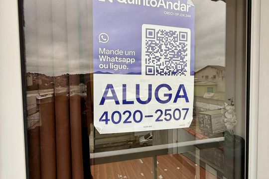 Placa  de kitnet/studio para alugar com 0 quarto, 25m² em Jardim Adriana, Guarulhos