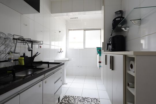 Cozinha de apartamento para alugar com 2 quartos, 54m² em Vila Andrade, São Paulo