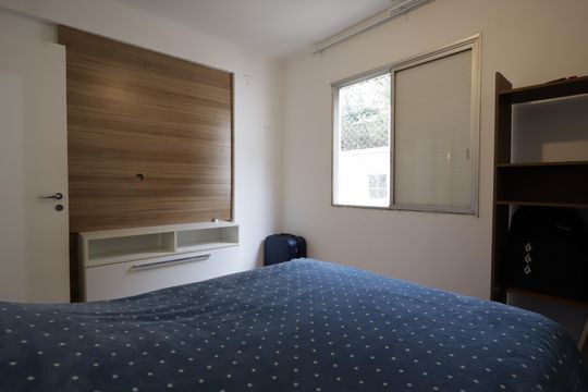 Quarto 2 de apartamento para alugar com 2 quartos, 54m² em Vila Andrade, São Paulo