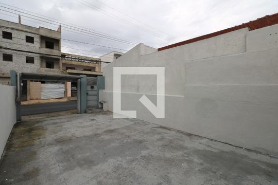 Casa para alugar com 2 quartos, 100m² em Santa Maria, São Caetano do Sul