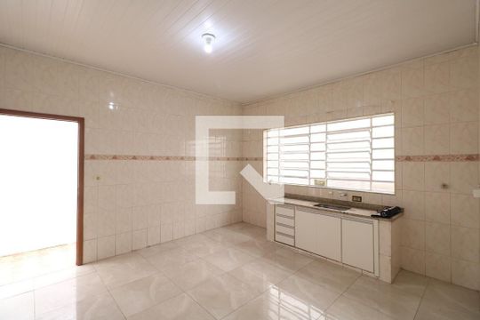 Casa para alugar com 2 quartos, 100m² em Santa Maria, São Caetano do Sul