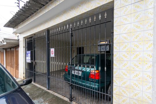 Fachada de casa para alugar com 1 quarto, 30m² em Jabaquara, São Paulo