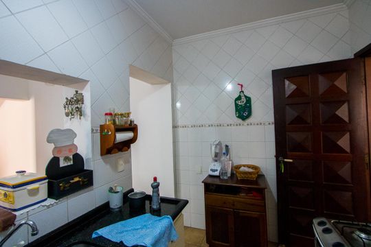 Cozinha de casa à venda com 3 quartos, 157m² em Vila Bastos, Santo André