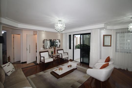 Apartamento à venda com 4 quartos, 216m² em Santana, São Paulo