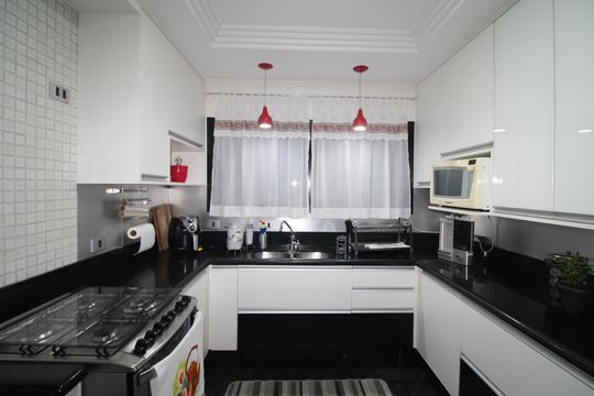 Cozinha de apartamento à venda com 4 quartos, 216m² em Santana, São Paulo
