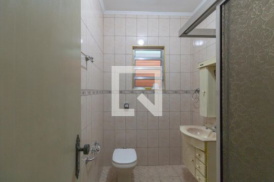 Casa à venda com 1 quarto, 99m² em Jardim Adélia, São Paulo