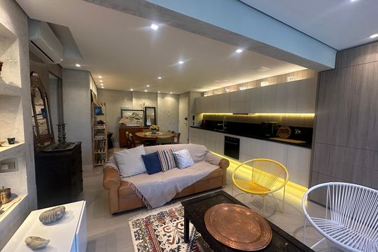 Sala de apartamento para alugar com 2 quartos, 82m² em Melville Empresarial Ii, Barueri