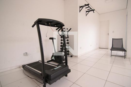Área comum de apartamento para alugar com 2 quartos, 54m² em Vila Carmosina, São Paulo