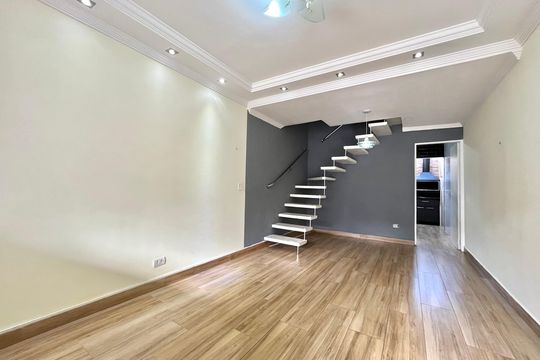 Casa de Condomínio para alugar com 2 quartos, 60m² em Vila Santa Catarina, São Paulo