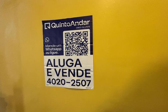 Placa de apartamento à venda com 2 quartos, 130m² em Copacabana, Rio de Janeiro