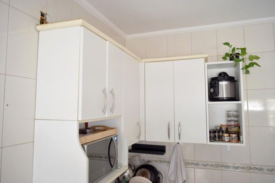 Cozinha de apartamento para alugar com 2 quartos, 60m² em Pinheiros, São Paulo